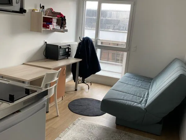 Studio meublé Courbevoie