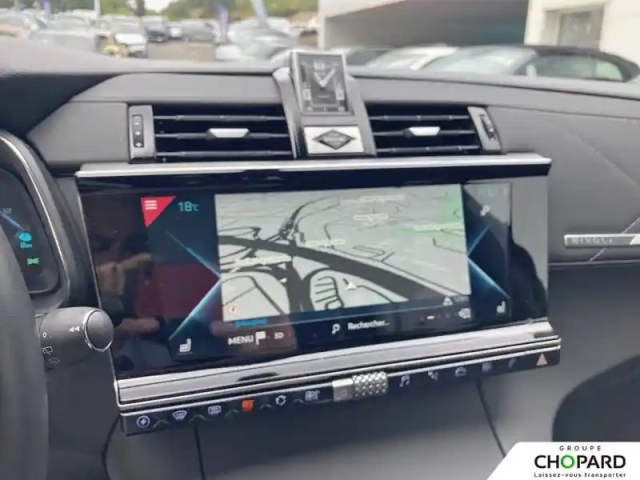 Ds Ds 7 ds7 crossback hybride e-tense 300 eat8 4x4 — photo 16