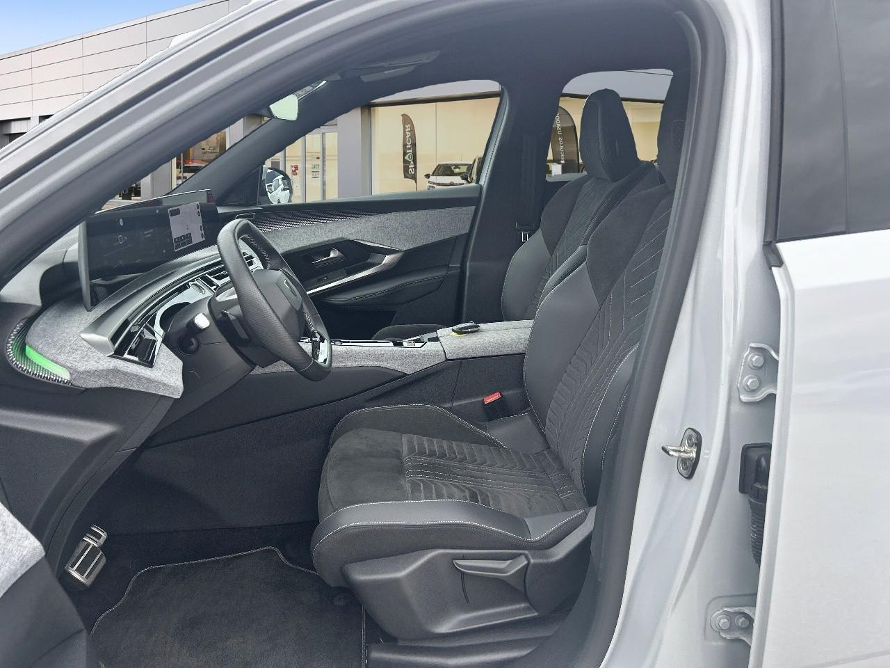 Peugeot 3008 electrique 210ch batterie 73 kwh gt — photo 9