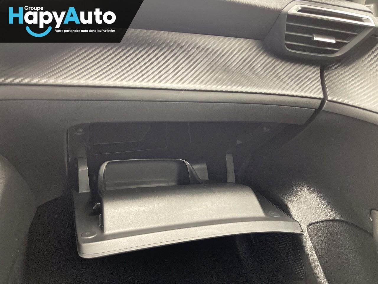 Peugeot 208 puretech 75 s&s bvm5 like — photo 26
