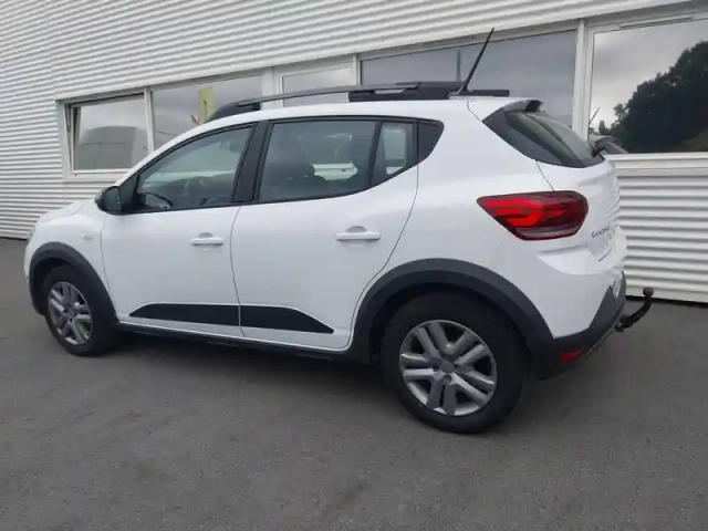 Dacia Sandero eco-g 100 — photo 4