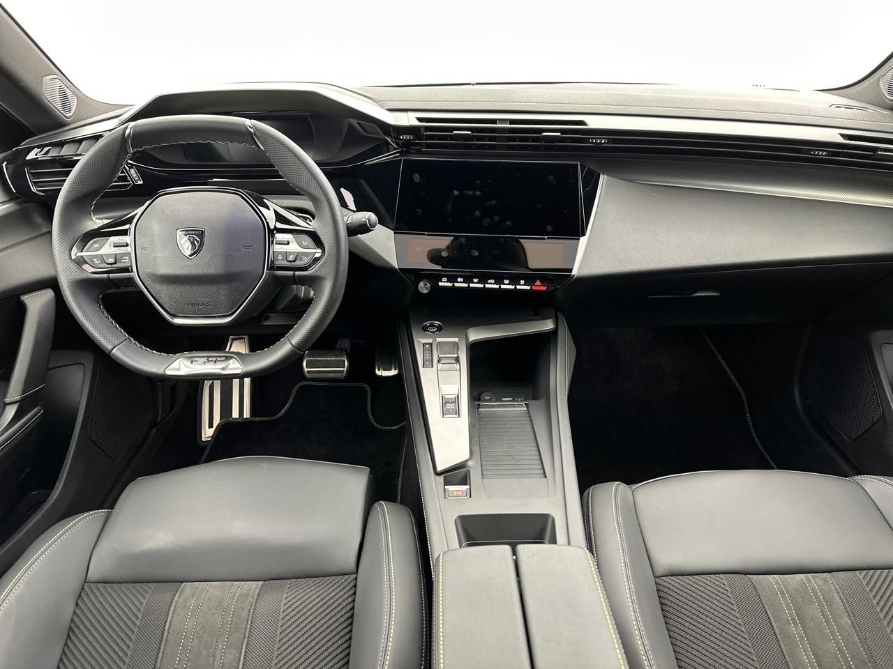 Peugeot 408 hybrid 145 e-dcs6 gt — photo 12