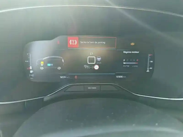 Citroën C5 Aircross hybride 136 e-dcs6 — photo 10