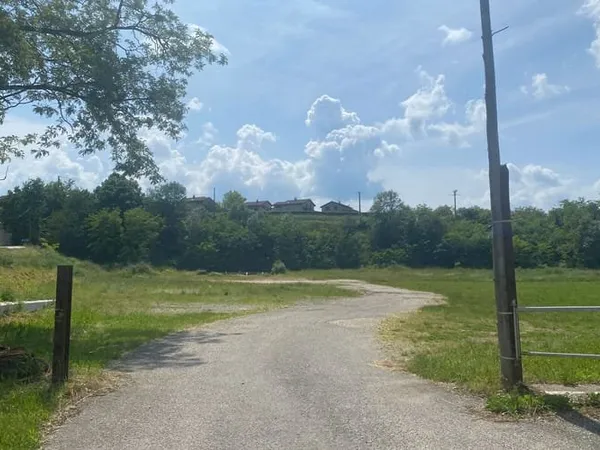 Terrain 502 m²