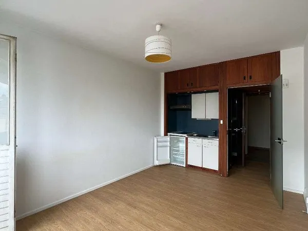 Studio 1 pièce 19 m²