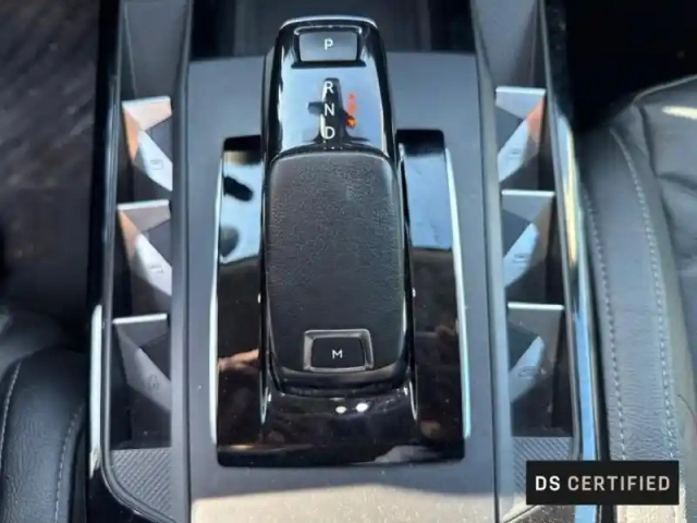 Ds Ds 3 crossback puretech 130ch connected chic automatique — photo 10