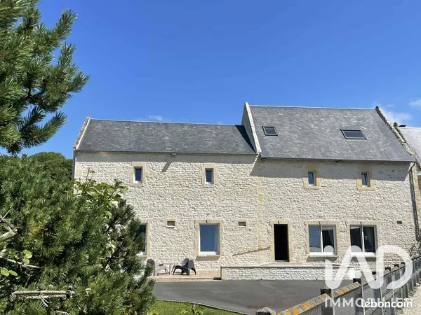 Maison 8 pièces 299 m²