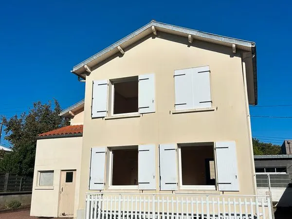 En exclusivité Quartier Port Boinot maison 4 chambres jardin garage