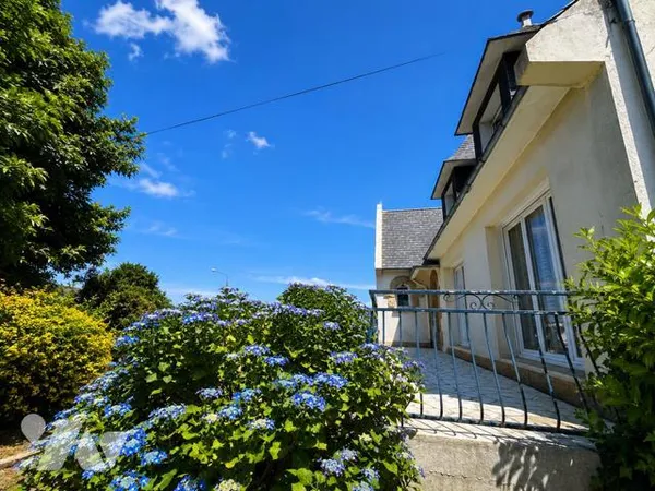 Maison 8 pièces 143 m²