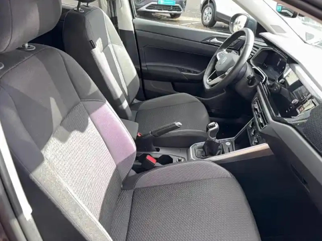 Volkswagen Taigo 1.0 tsi 116 bvm6 — photo 9