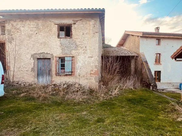 Maisonnette et remise garage