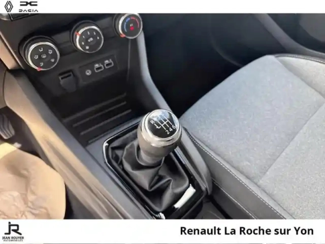 Renault Clio 1.0 tce 90ch evolution - 24 — photo 6