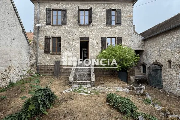 Maison 6 pièces 111 m²