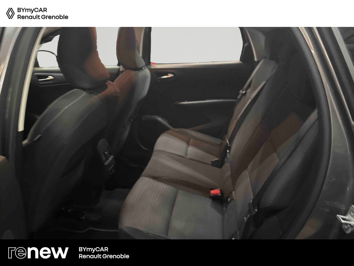 Renault Arkana E-Tech hybride 145 - 22 — photo 12
