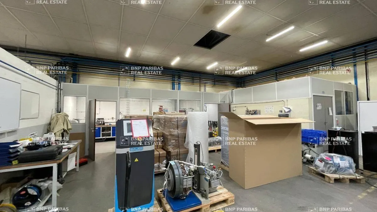 Photo 3