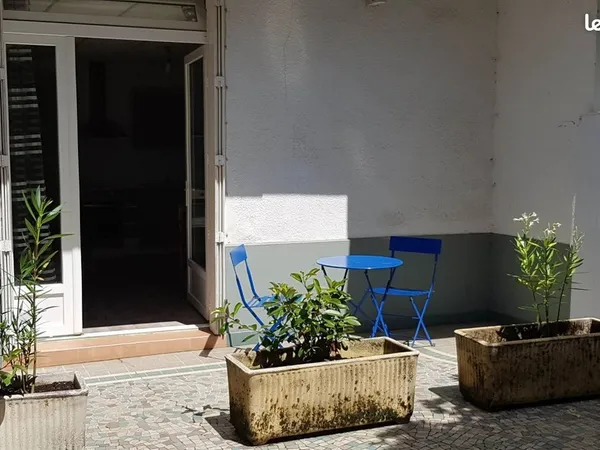 Studio étudiant meublé proche centre-ville Pau