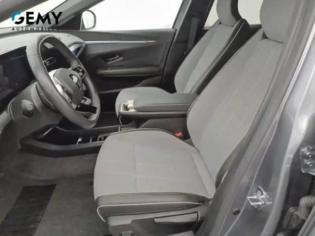 Renault Megane e-tech ev60 220 ch optimum charge — photo 24