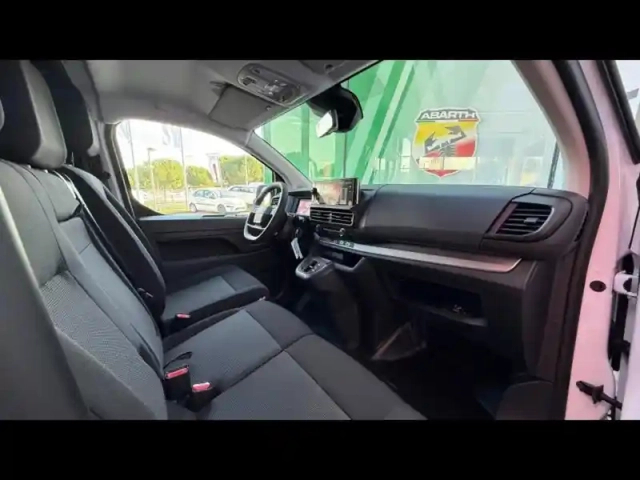 Fiat Scudo fg m 2.2 diesel 150ch pack premium connect automatique — photo 7