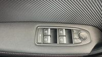 Renault Captur 1.6 E-Tech hybride 145ch RS Line — photo 30
