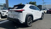 Lexus Ux 250h F SPORT Design 2WD — photo 5