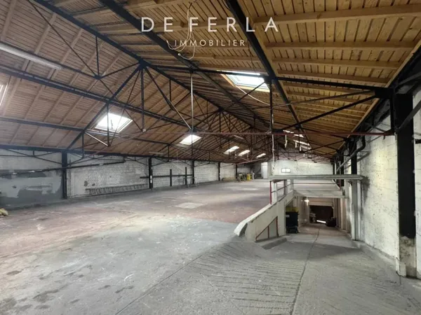IMMEUBLE D'ACTIVITÉ - GENTILLY (94250)