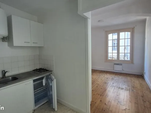 Studio 1 pièce 22 m²