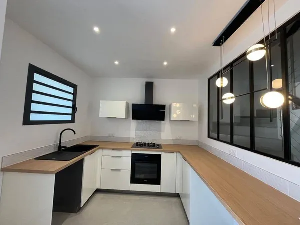 Villa 4 pièces 110 m²