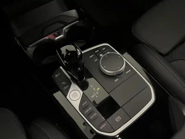 Bmw Serie 1 série 1 118ia 136ch m sport dkg7 — photo 13