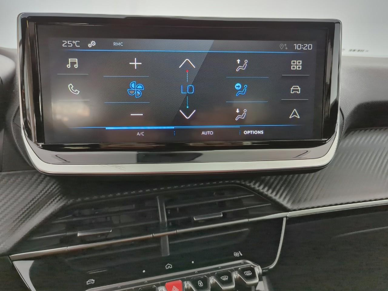 Peugeot 2008 puretech 100 s&s bvm6 active — photo 15