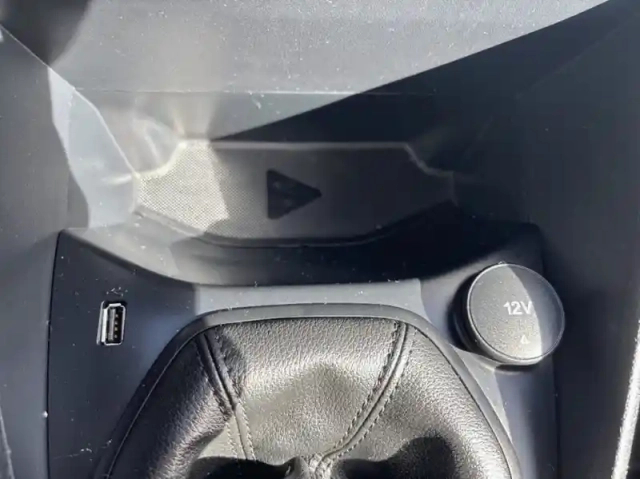 Ford Fiesta 1.0 ecoboost 95ch connect business nav 5p — photo 22