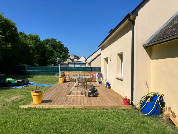 Maison à vendre 5 pièces DPE C PLOUNEVEZ QUINTIN (22) 174 990 euros