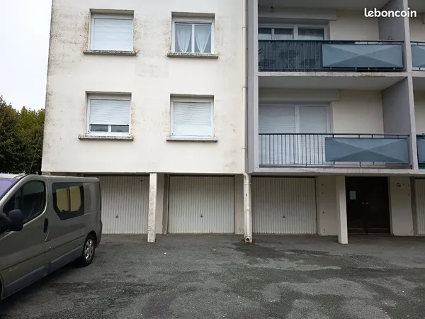 Appartement 70 m2, deux chambres, garage