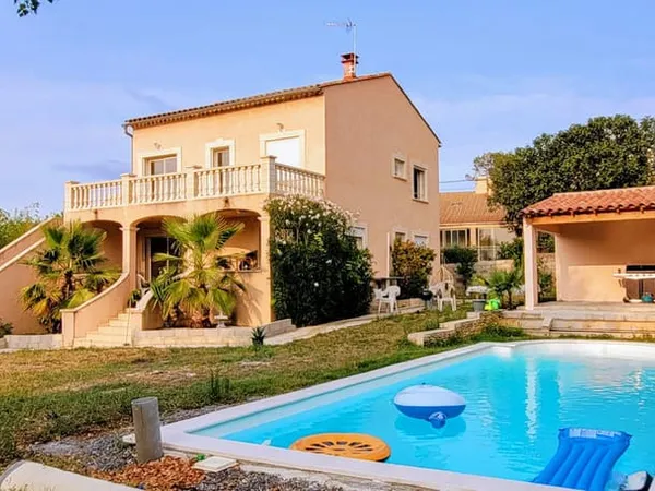 ST-CHRISTOL LES ALES : VILLA 203 m2 6 chambres + PISCINE