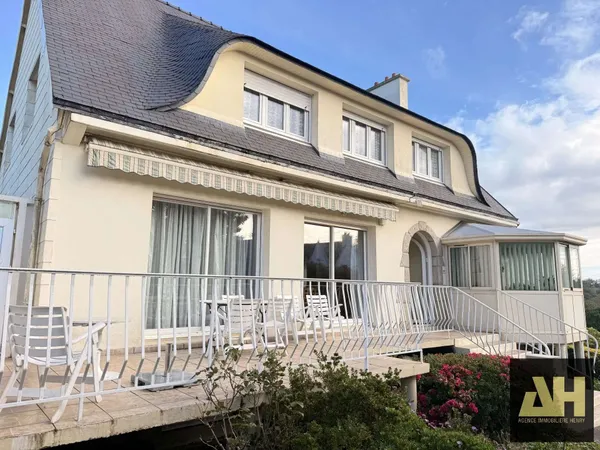 Maison 9 pièces 170 m²