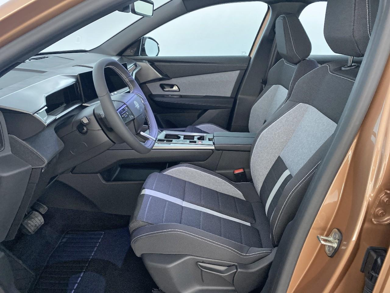 Opel Grandland 1.2 turbo hybrid 145 ch e-dct6 edition — photo 9