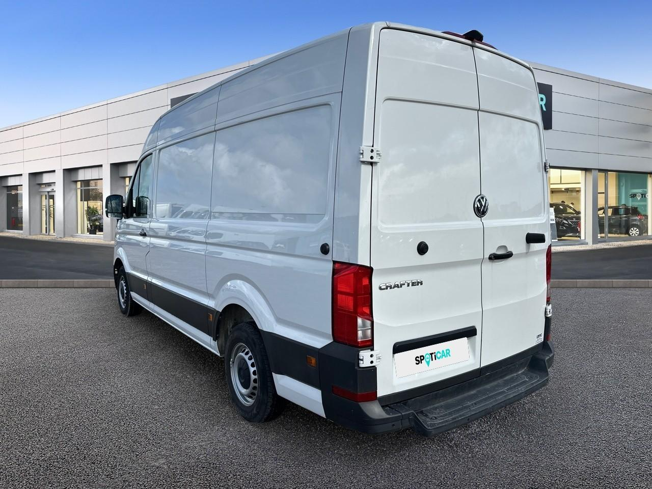 Volkswagen Crafter van 35 l3h3 2.0 tdi 177 ch bva business — photo 7