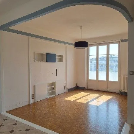 Appartement 3 pièces 85 m²