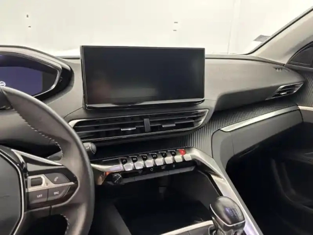 Peugeot 3008 1.5 bluehdi 130ch allure — photo 28