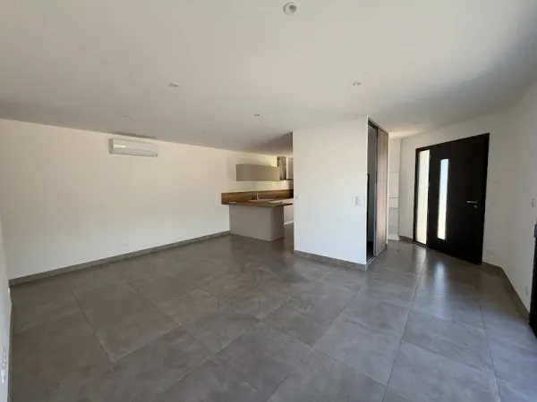 Villa 4 pièces 99 m²