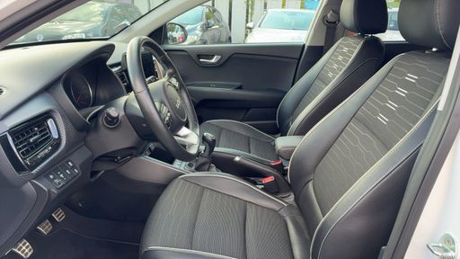 Kia Stonic 1.0 T-GDi 120 MHEV - GT Line Premium – 2022 – 28145 km – Hybride essence – Boîte Manuelle — photo 19