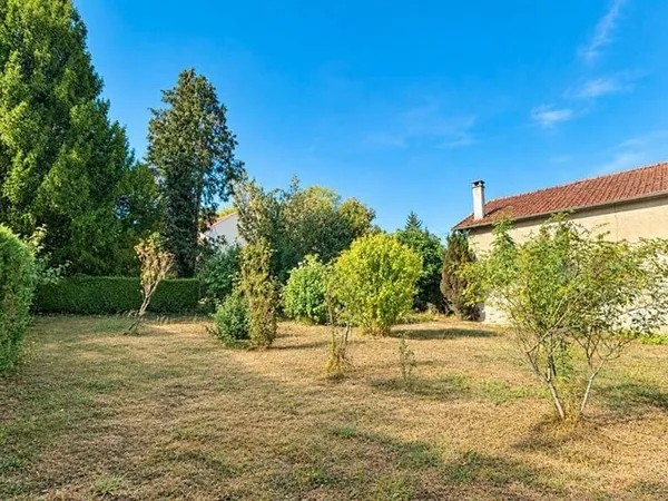 Terrain 473 m²