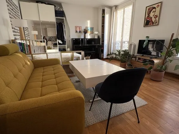 Location meublée | Studio calme et lumineux - Arsenal / Village Saint Paul / Bastille