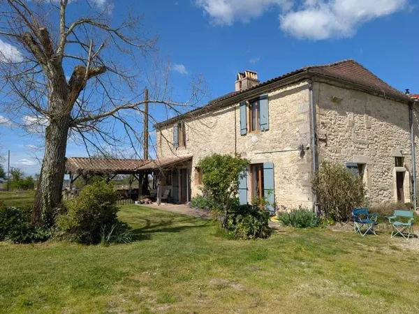 Maison en pierre 9 pièces 302 m²
