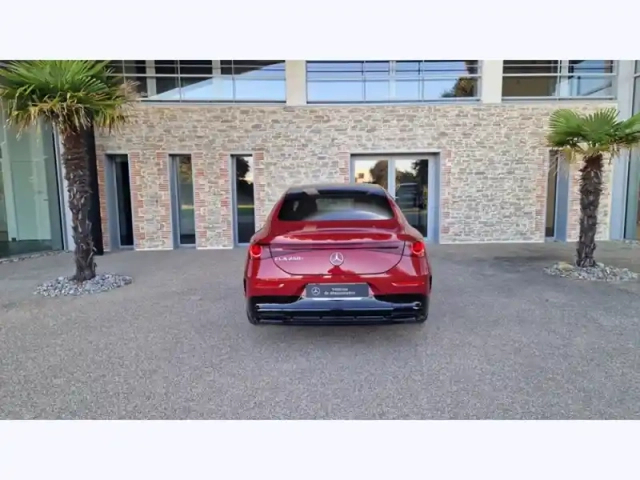 Mercedes Cla coupe 250+ avec technologie eq — photo 3