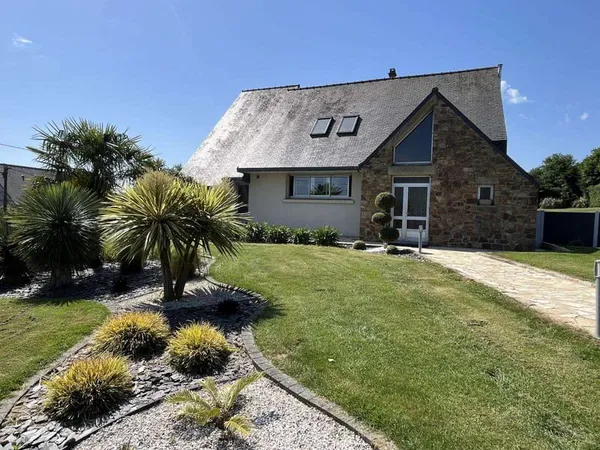 Maison 7 pièces 180 m²