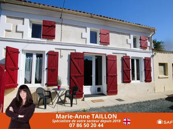Maison de 3 chambres avec piscine semi-enterrée