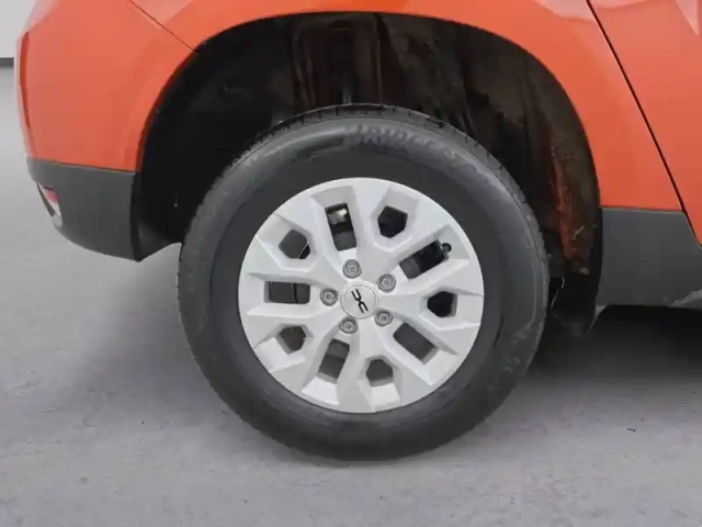 Dacia Duster eco-g 100 4x2 — photo 241