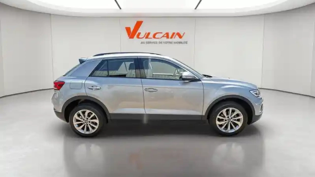 Volkswagen T-Roc 1.5 tsi evo 150 start/stop dsg7 — photo 9