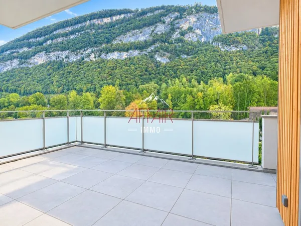 APPARTEMENT T3 - 74100 ETREMBIERES