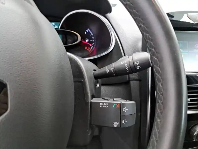 Renault Clio dci 75 e6c — photo 112
